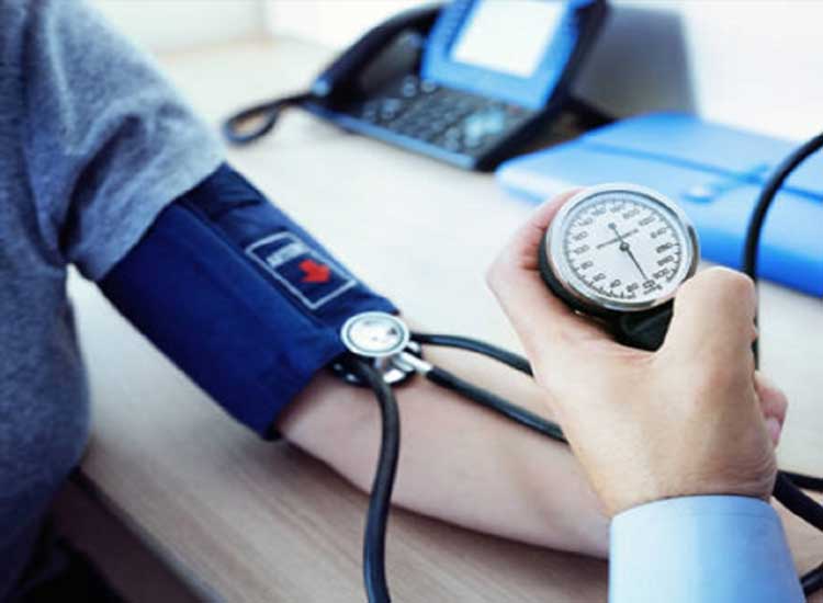 Here are 4 ways to treat low blood pressure without medication