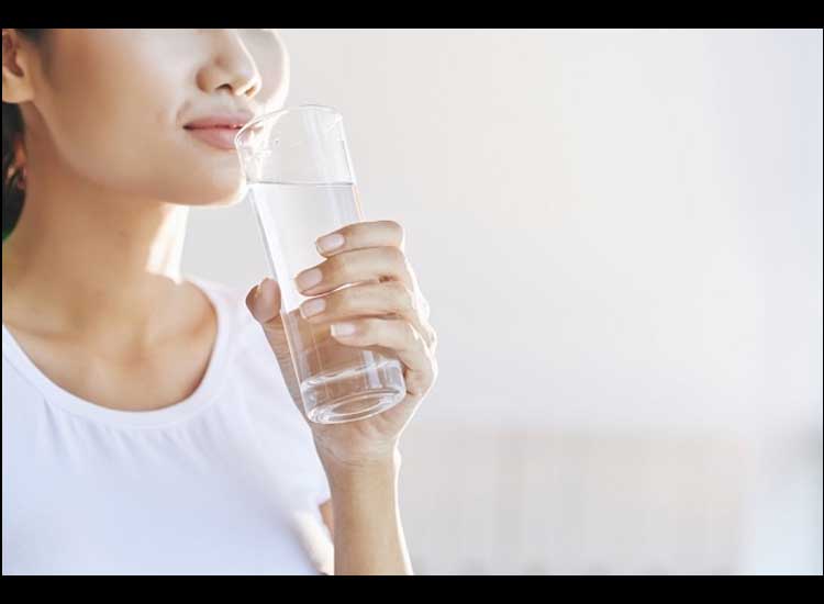 Mostly Drink Water, Know the Signs and Impact on Health
